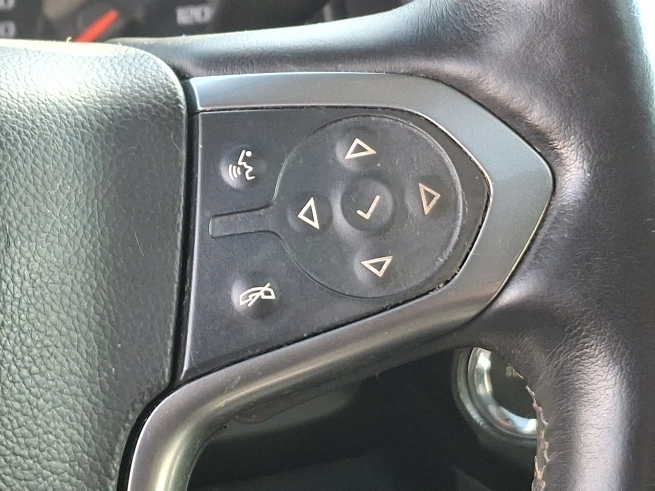 Chevrolet Tahoe  2015