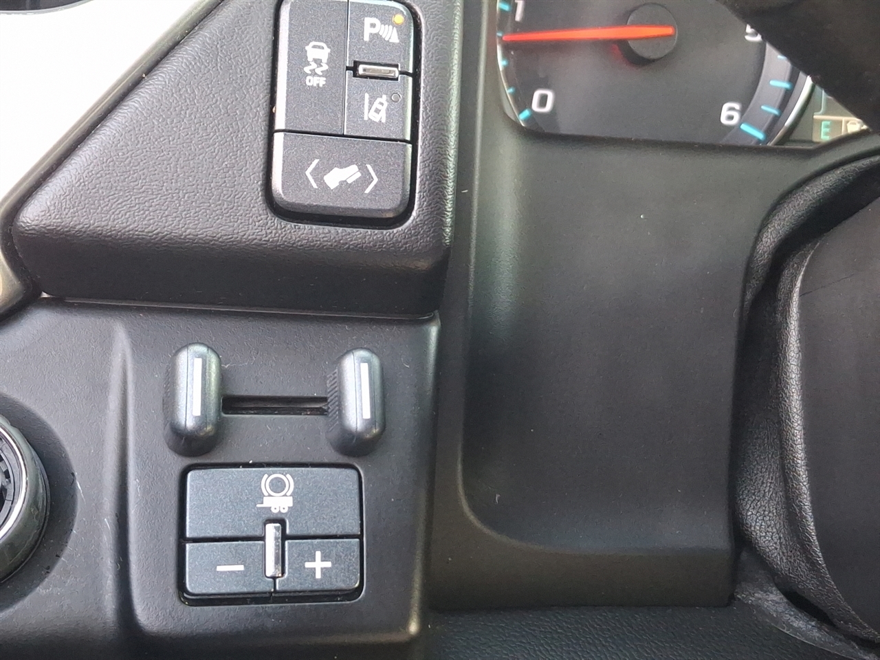 Chevrolet Tahoe  2015