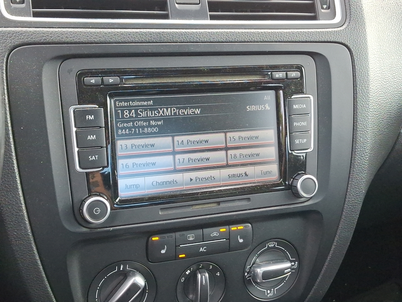 Volkswagen Jetta Sedan  2012 Volkswagen Jetta Sedan  2012