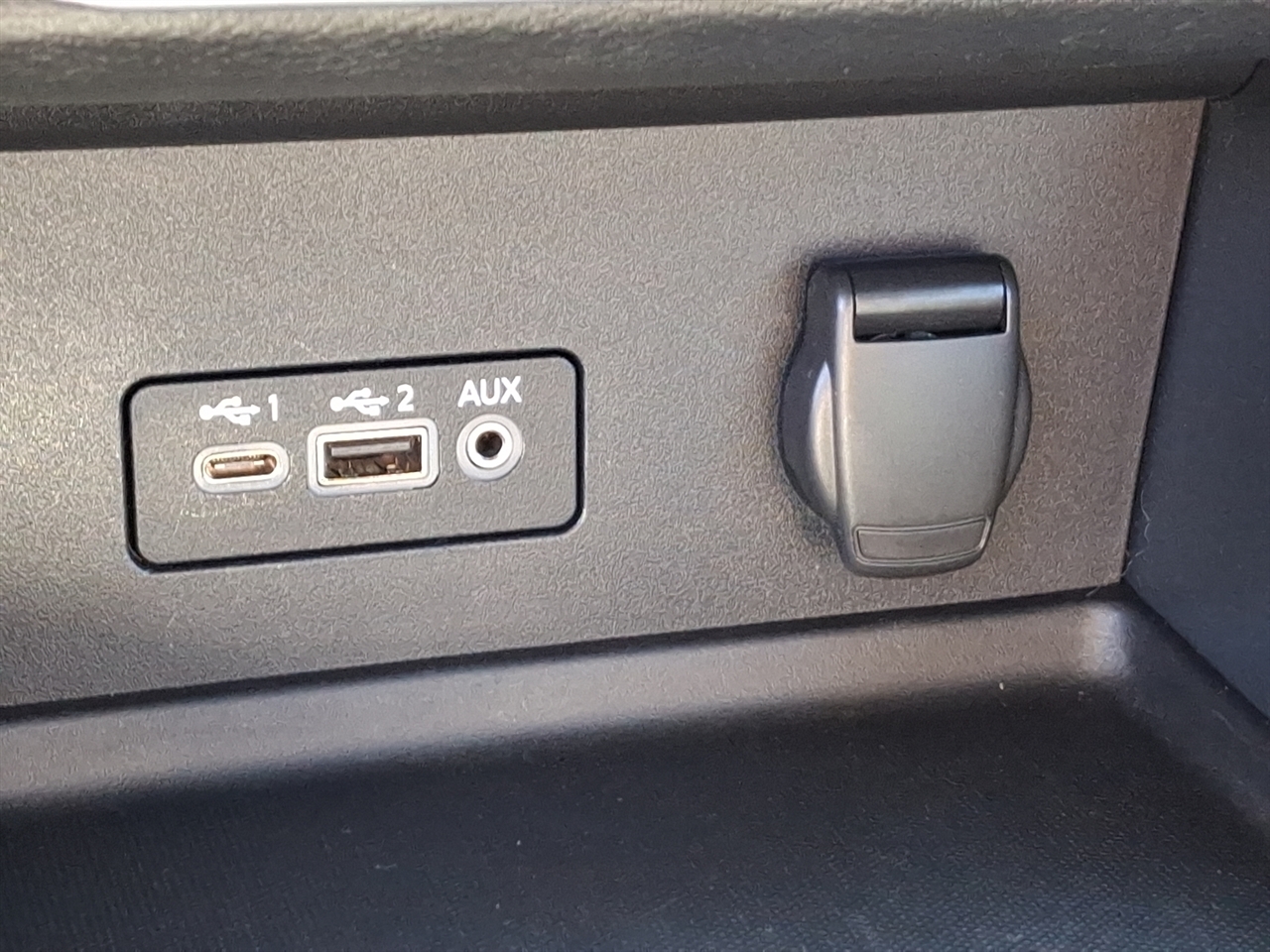 Nissan Sentra  2020 Nissan Sentra  2020