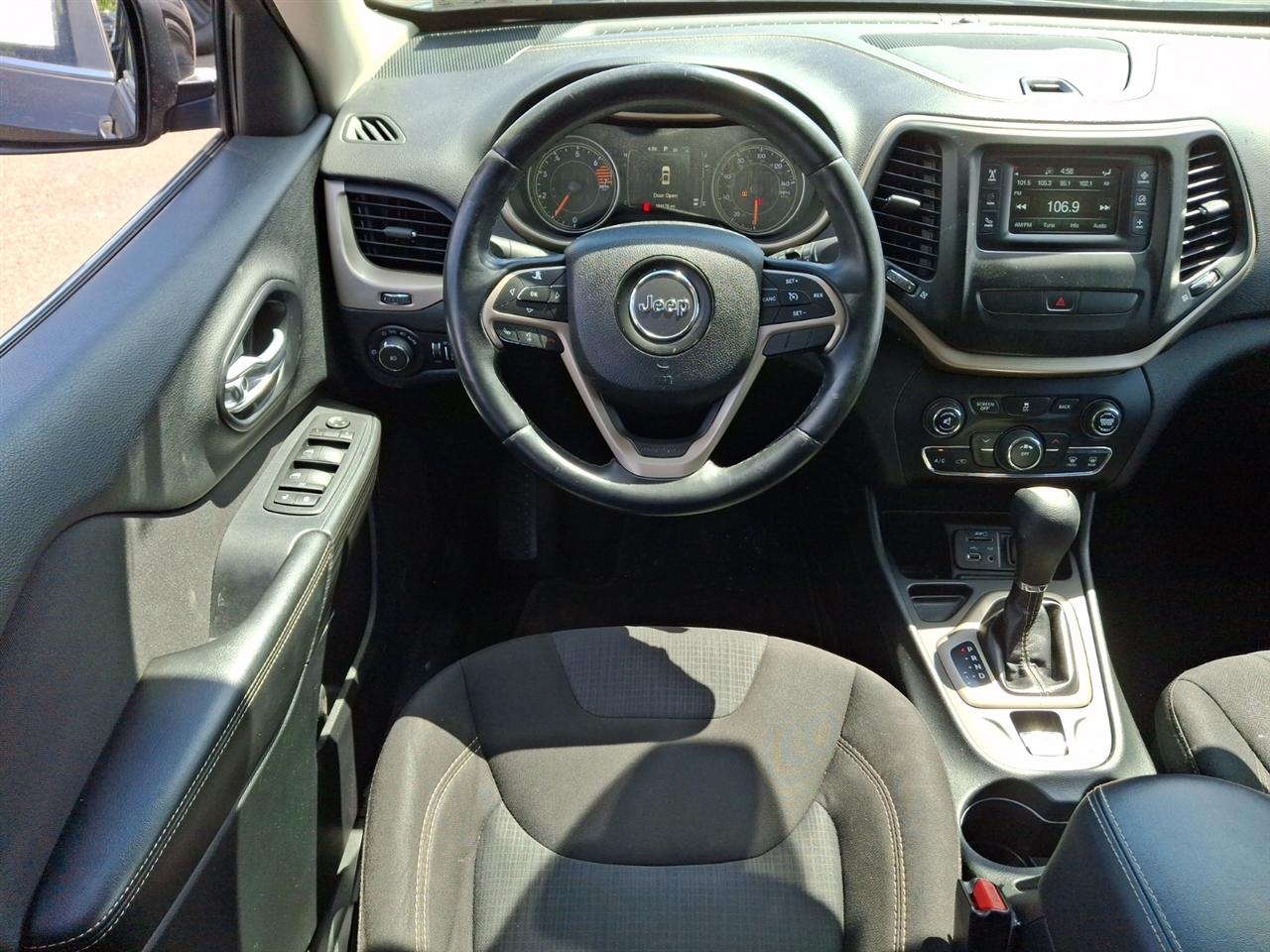 Jeep Cherokee  2016