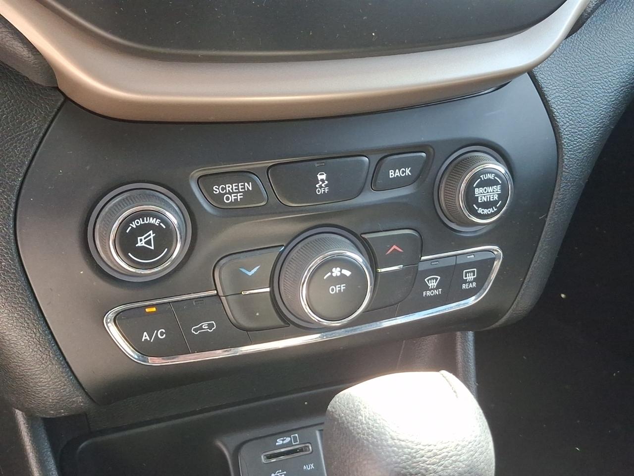 Jeep Cherokee  2016