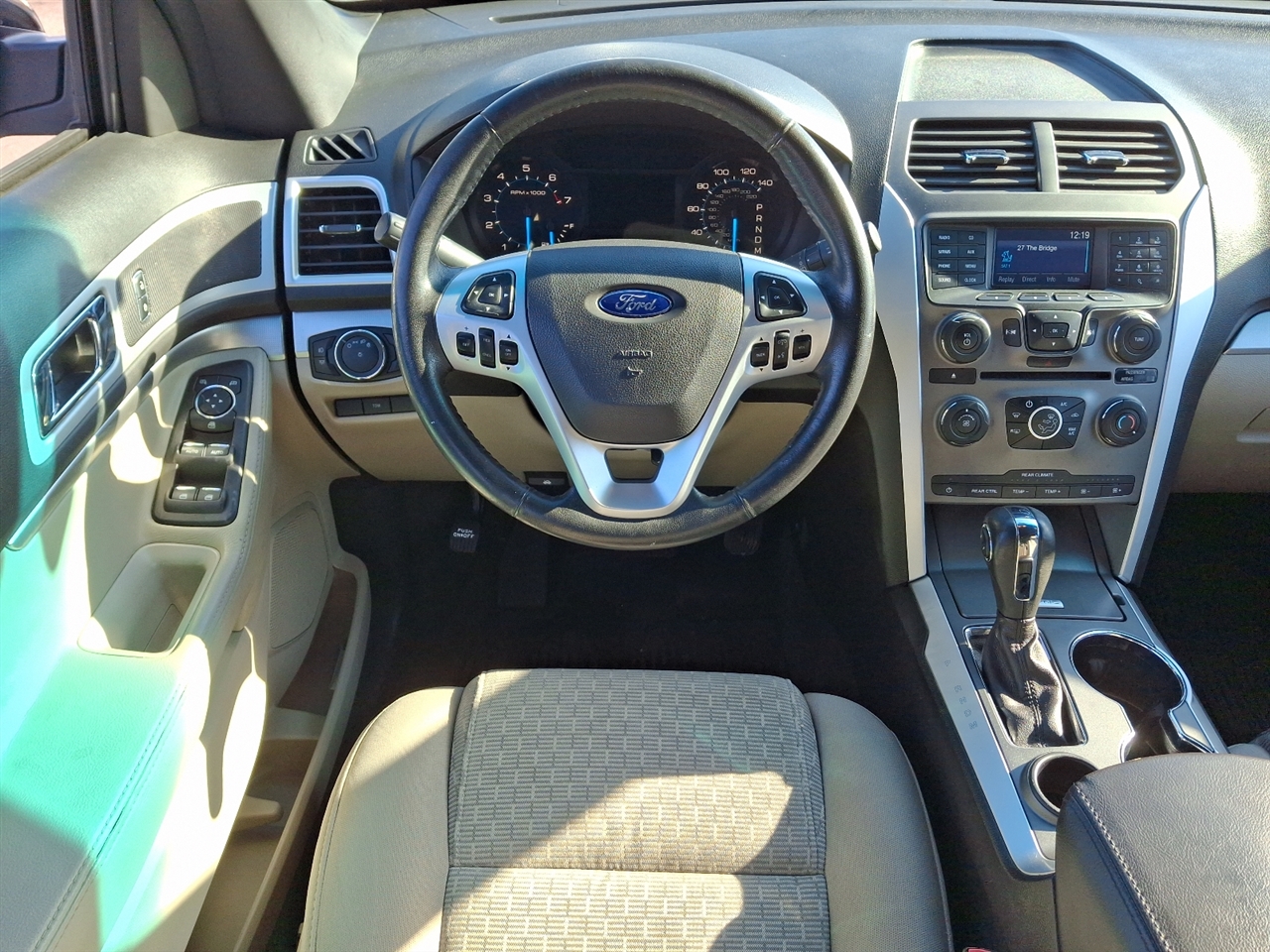 Ford Explorer  2015