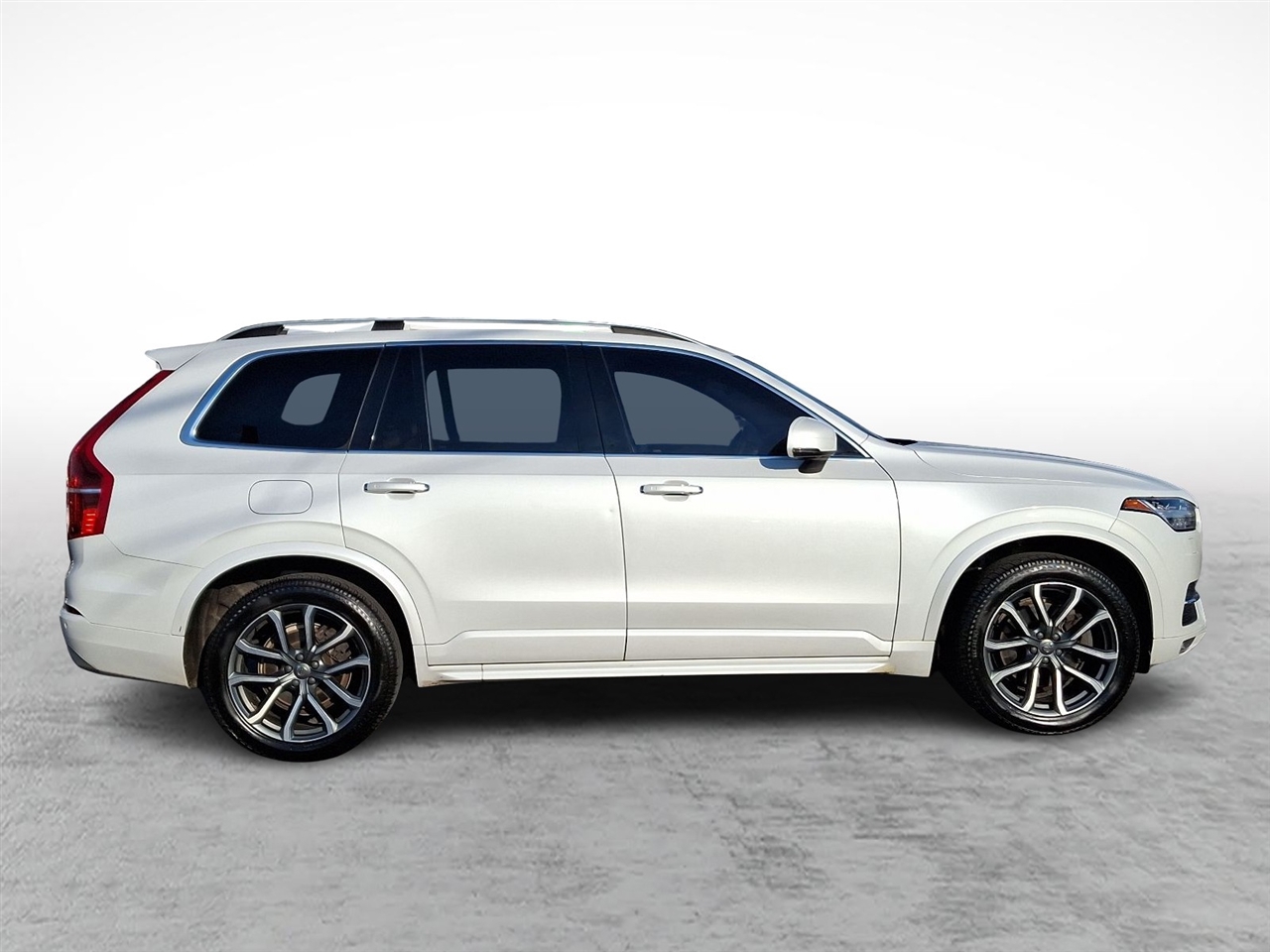 Volvo XC90  2017