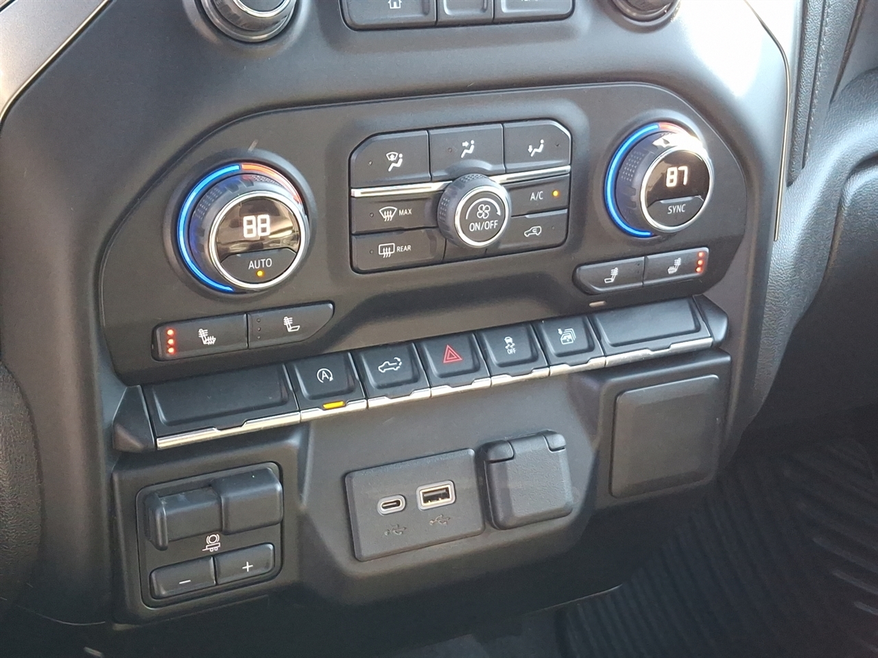 Chevrolet Silverado 1500  2021