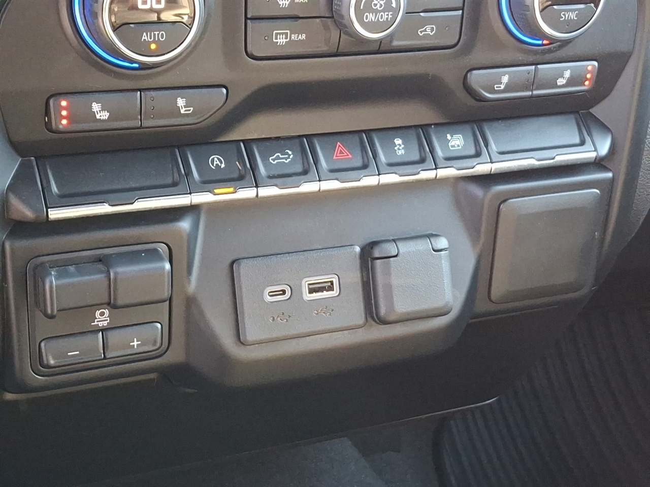 Chevrolet Silverado 1500  2021