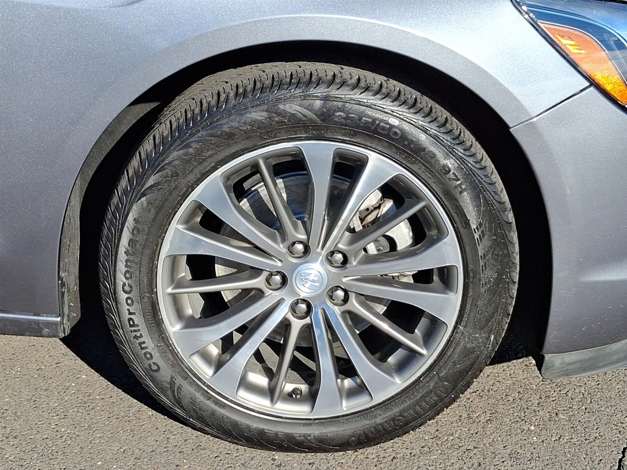 Buick LaCrosse  2019