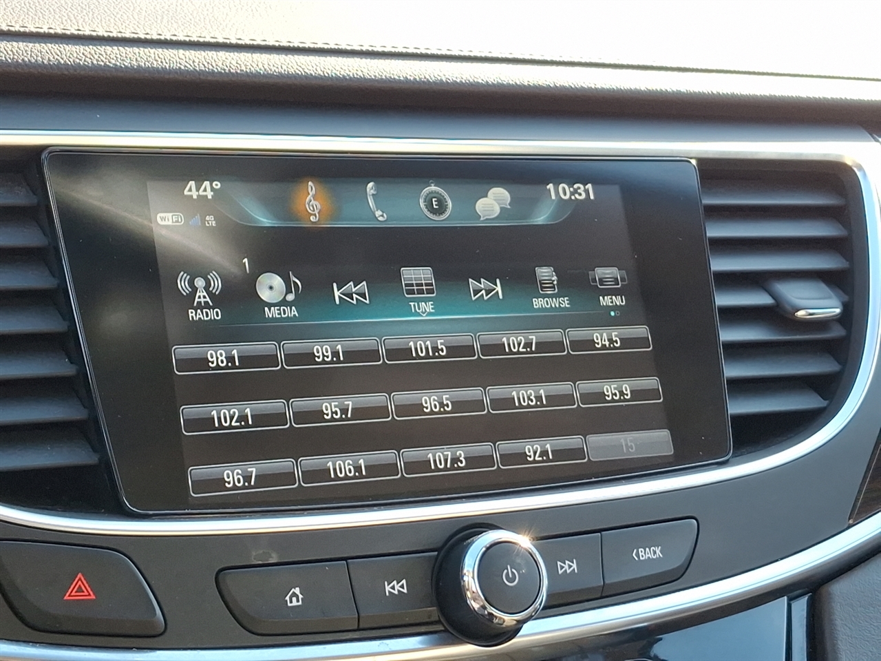 Buick LaCrosse  2019