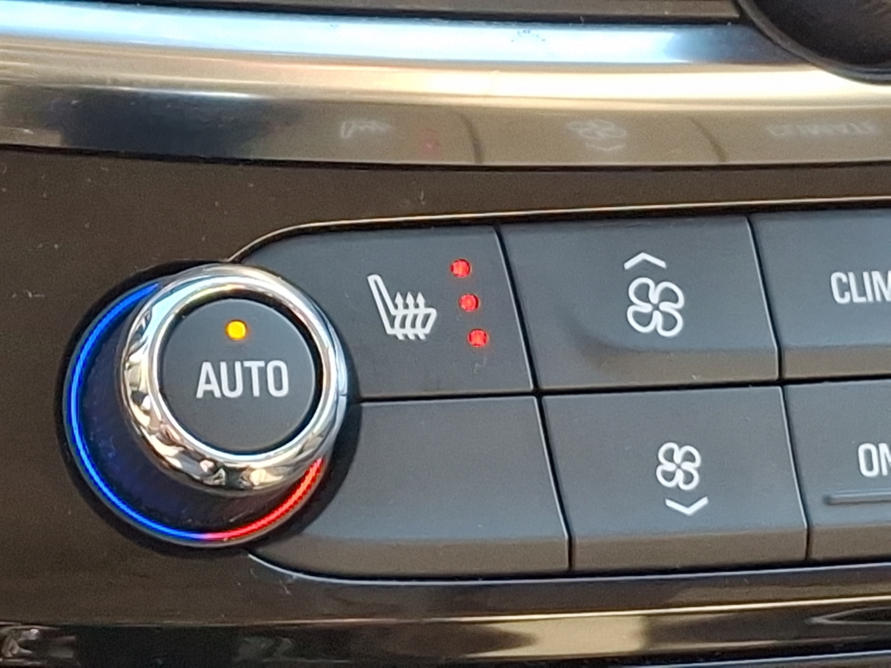 Buick LaCrosse  2019