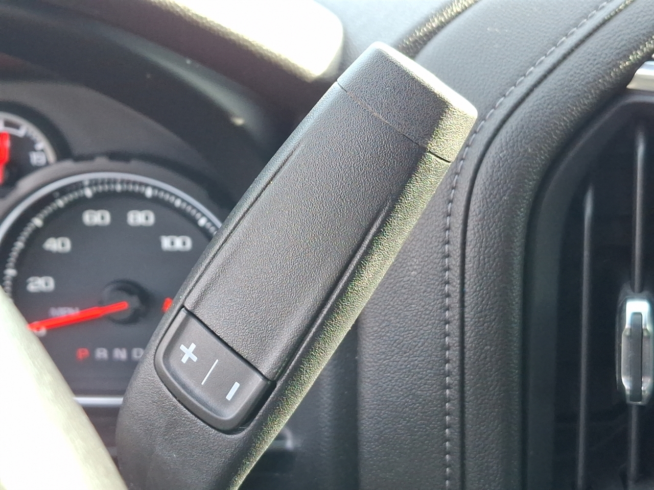 Chevrolet Silverado 1500  2021