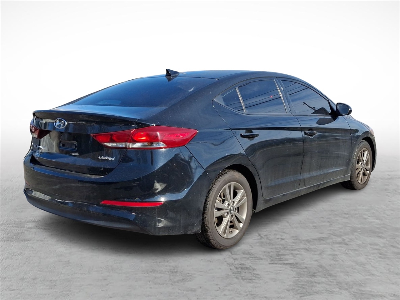 Hyundai Elantra  2018