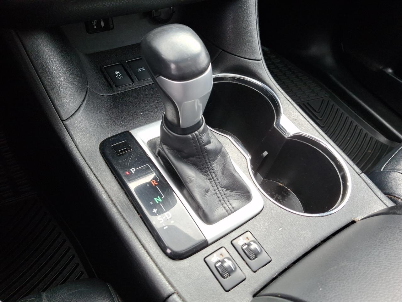 Toyota Highlander  2014