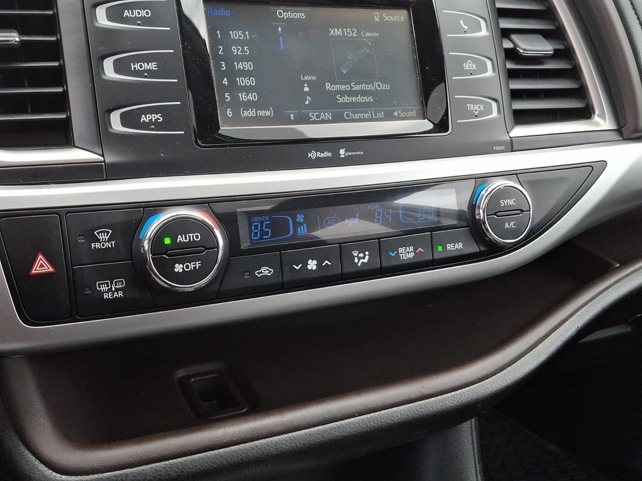 Toyota Highlander  2014