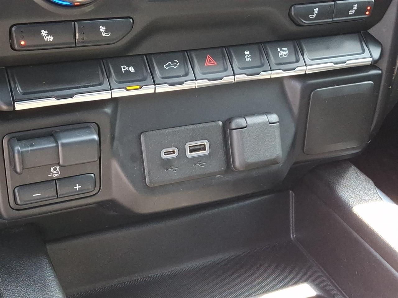 Chevrolet Silverado 2500HD  2021