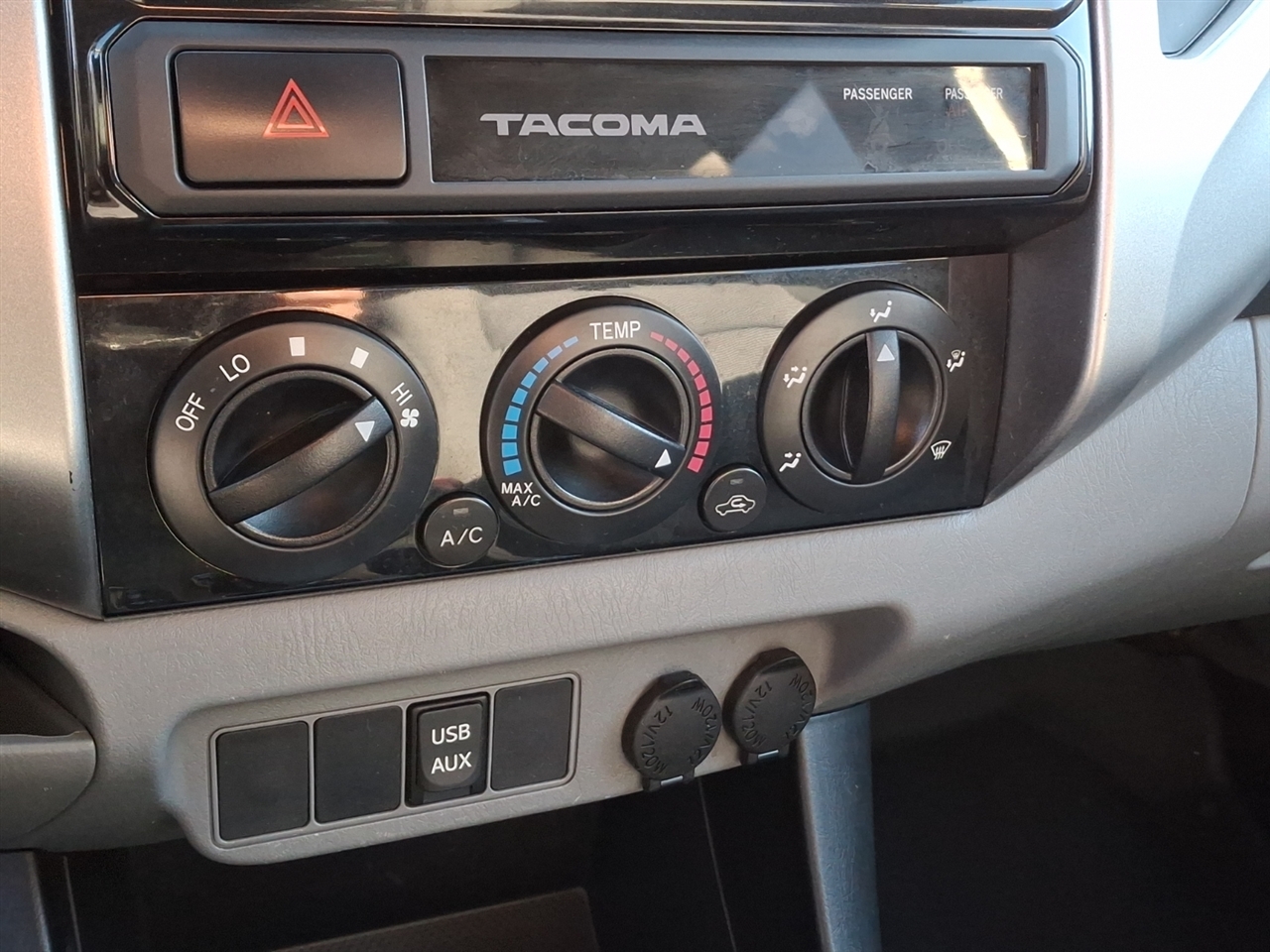 Toyota Tacoma  2015