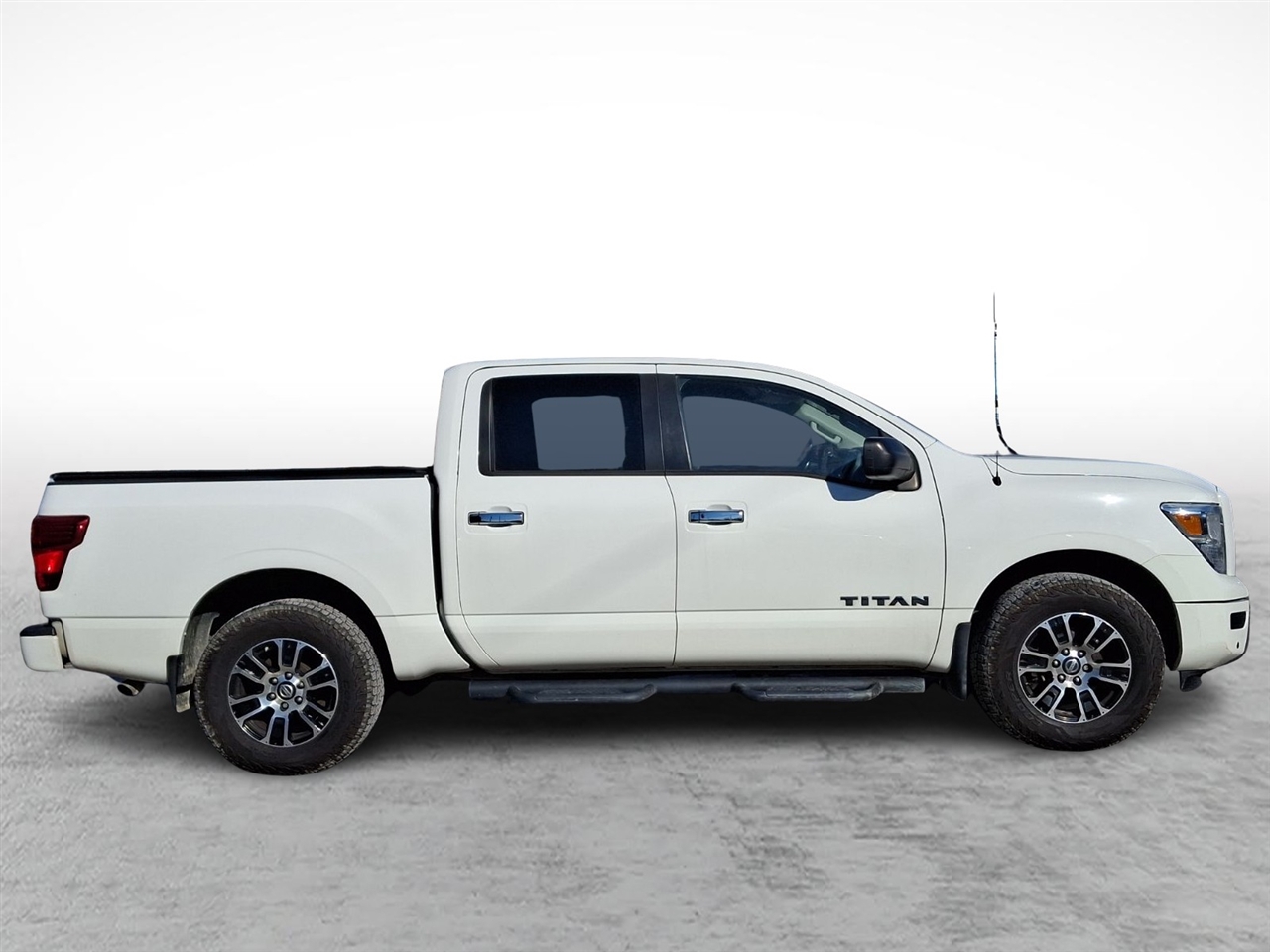 Nissan Titan  2021
