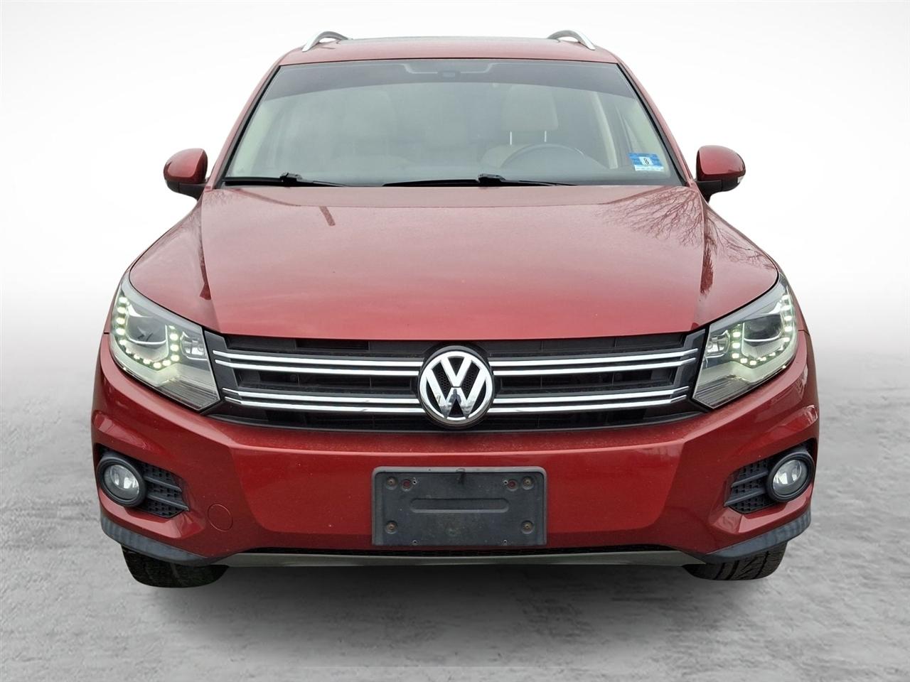 Volkswagen Tiguan  2016