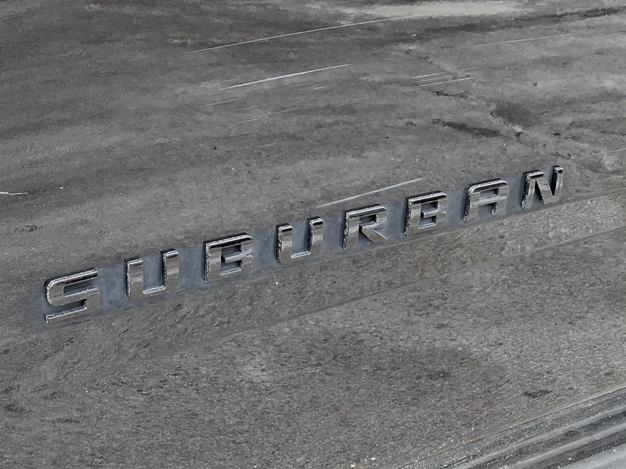 Chevrolet Suburban  2018