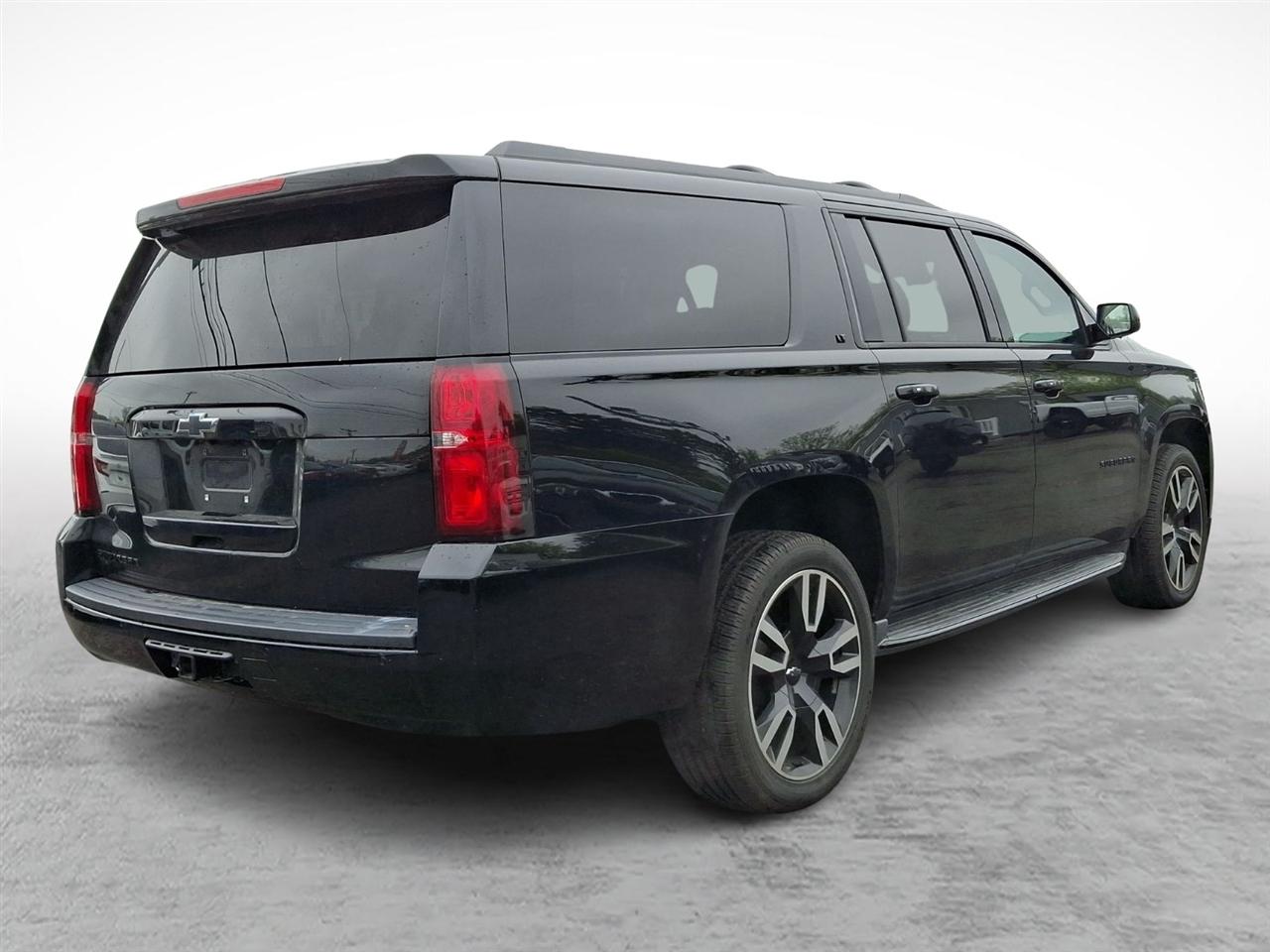 Chevrolet Suburban  2018