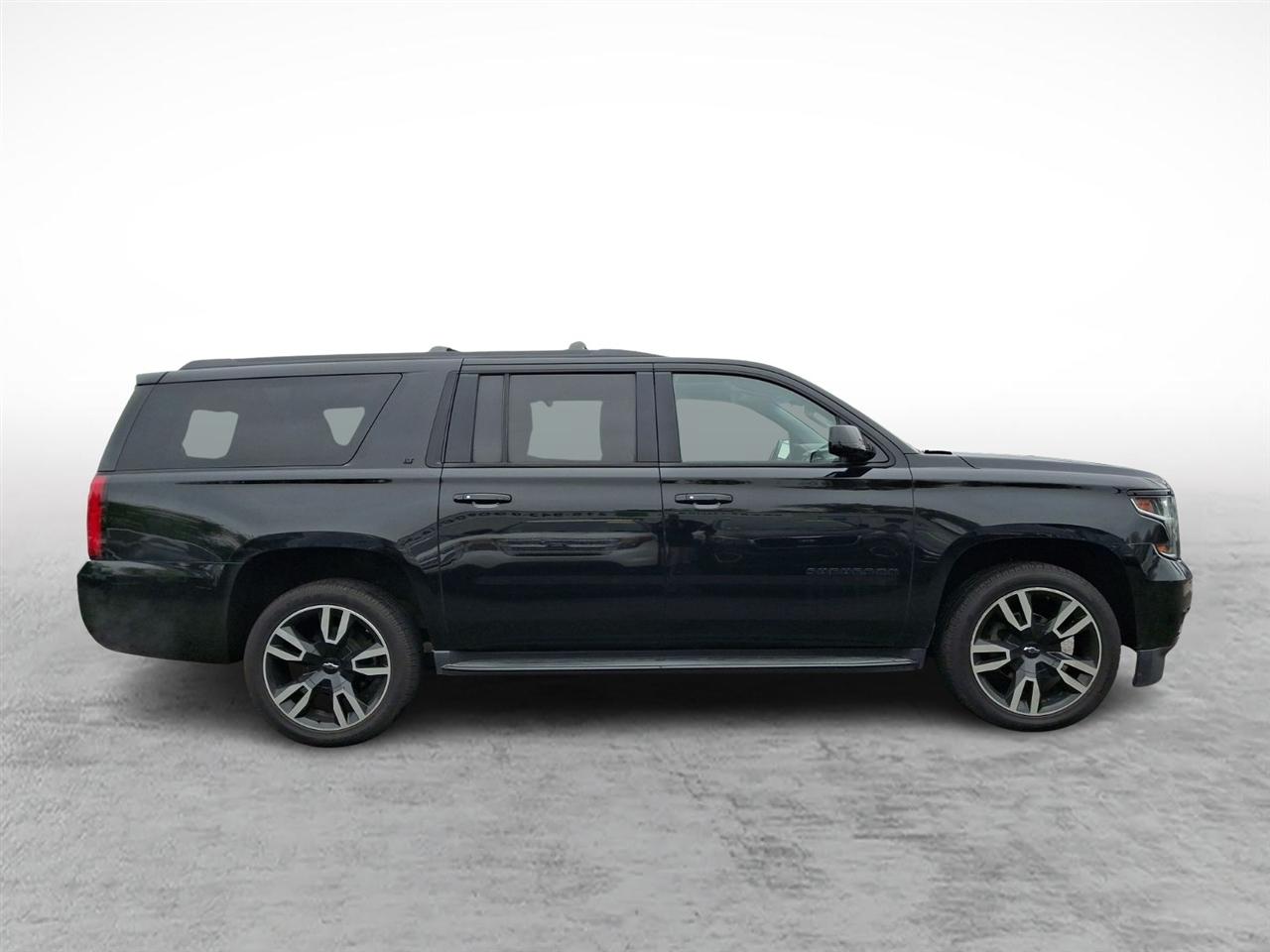 Chevrolet Suburban  2018