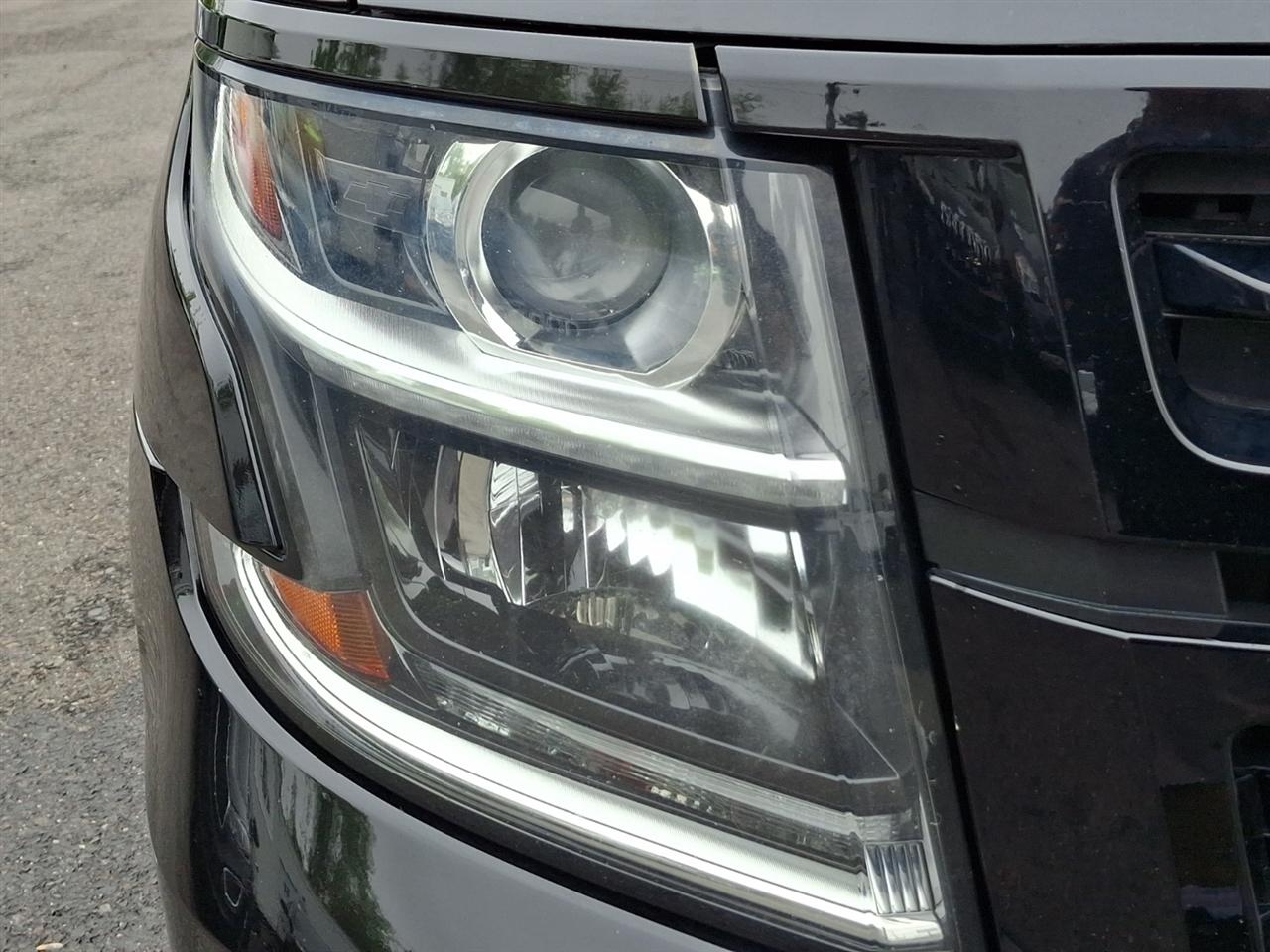 Chevrolet Suburban  2018