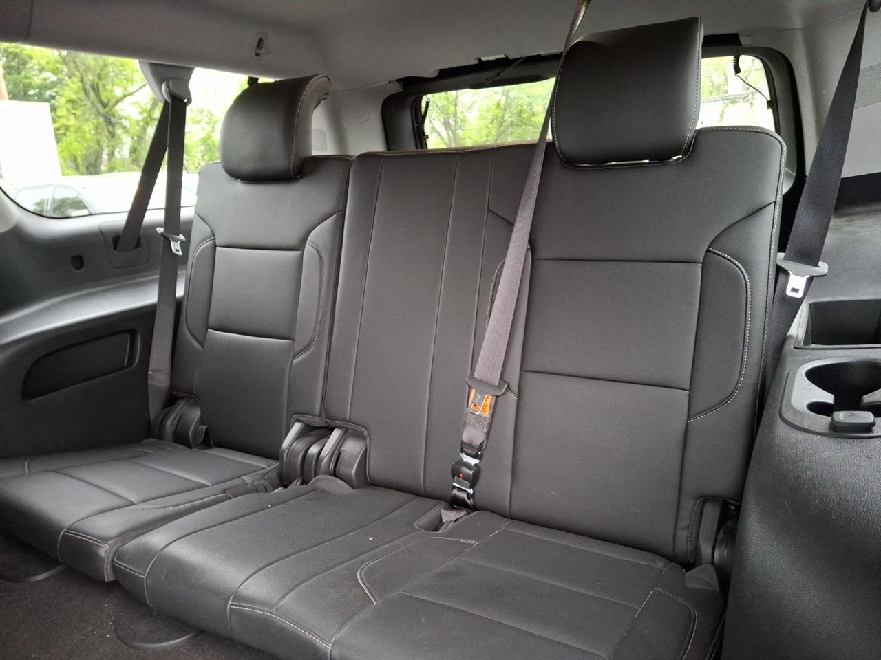 Chevrolet Suburban  2018