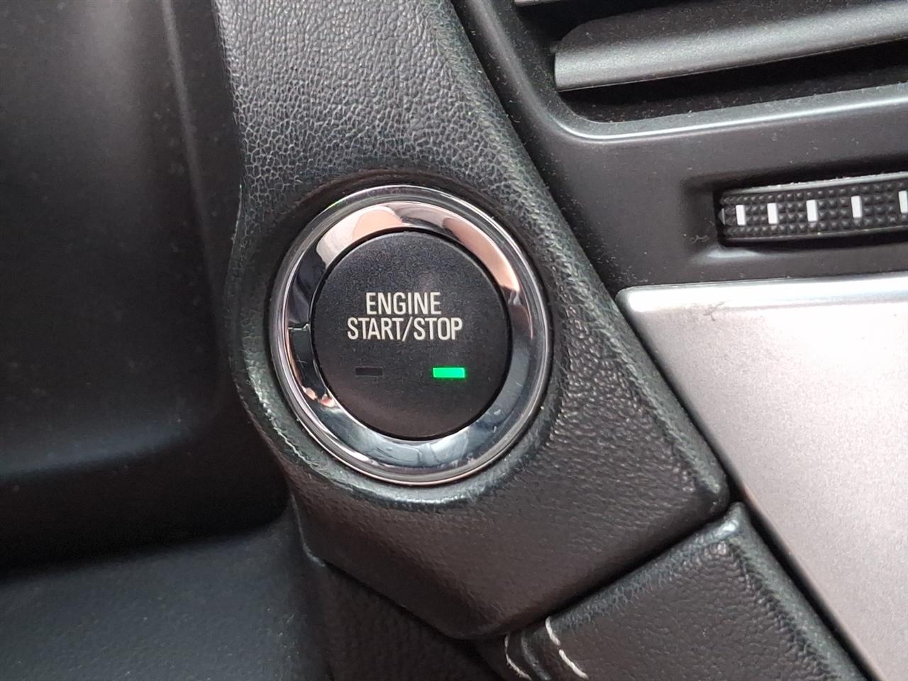 Chevrolet Suburban  2018