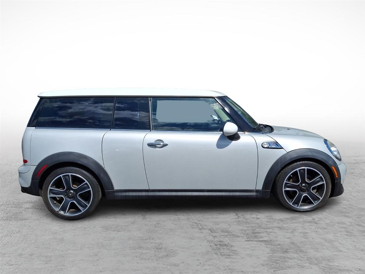 MINI Cooper Clubman  2011