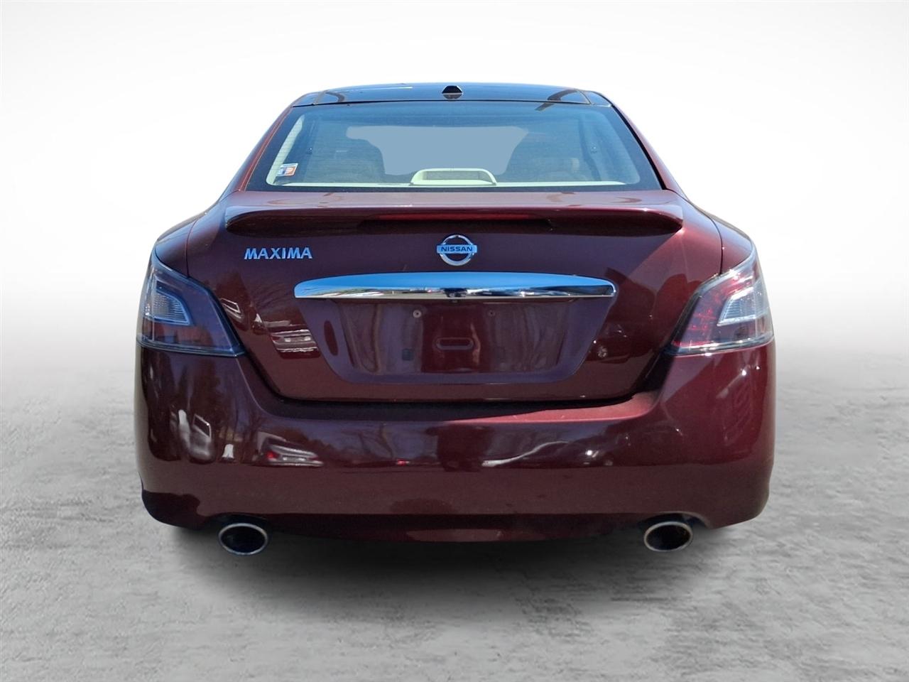 Nissan Maxima  2012