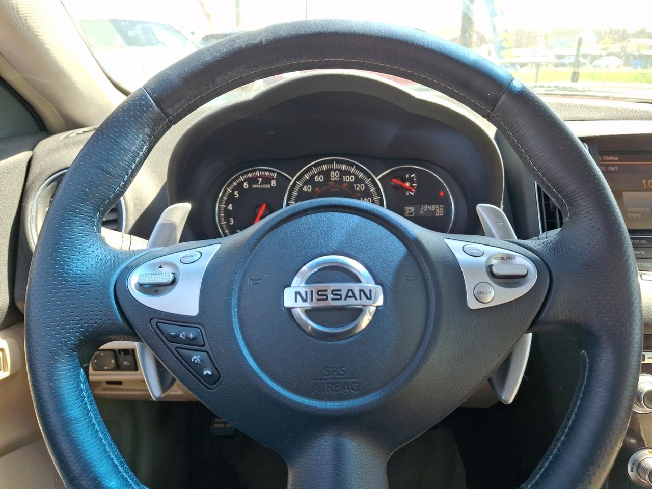 Nissan Maxima  2012