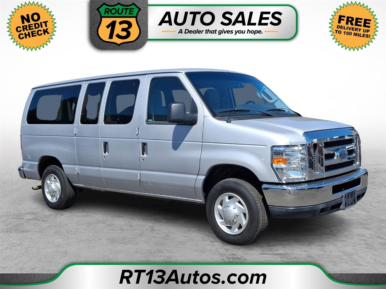 Ford Econoline Wagon  2013