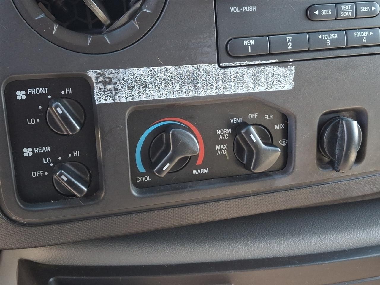 Ford Econoline Wagon  2013