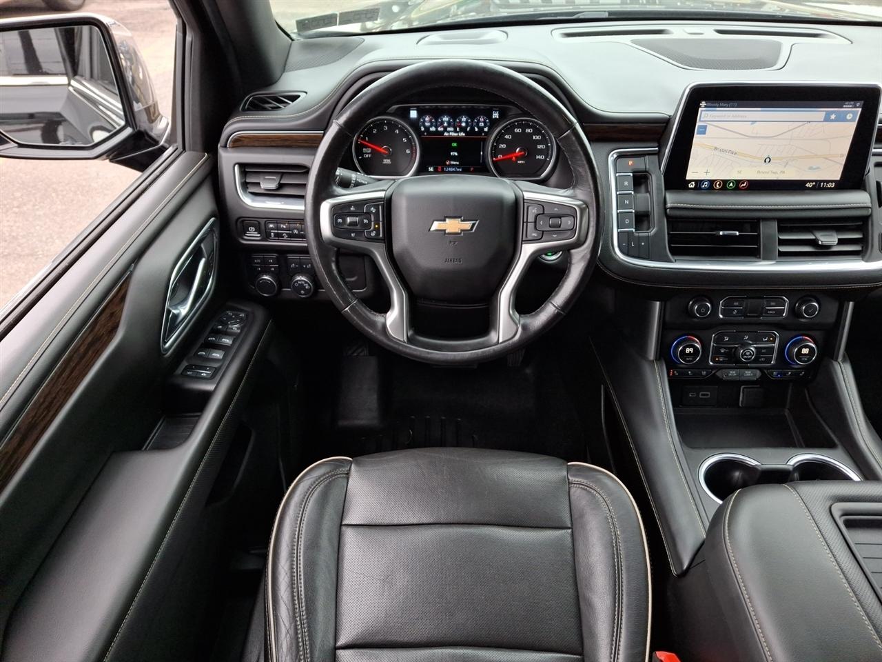 Chevrolet Suburban  2021