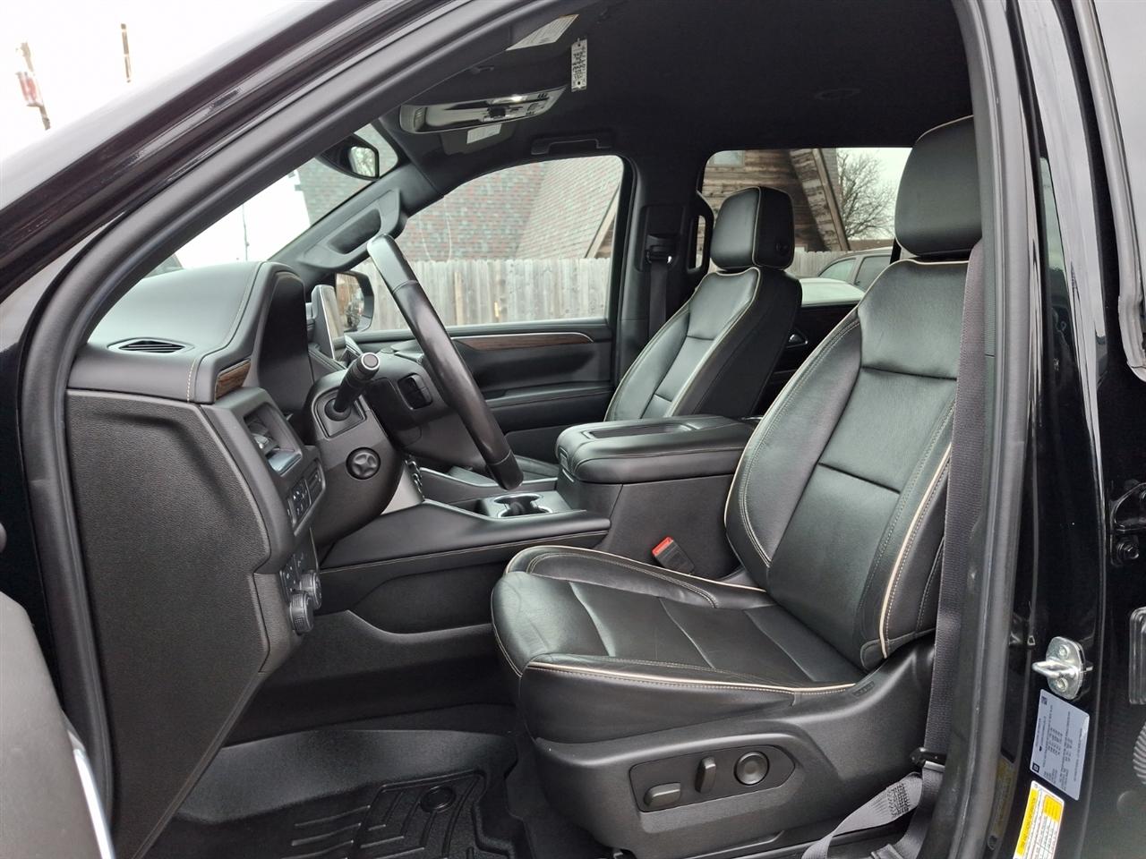 Chevrolet Suburban  2021