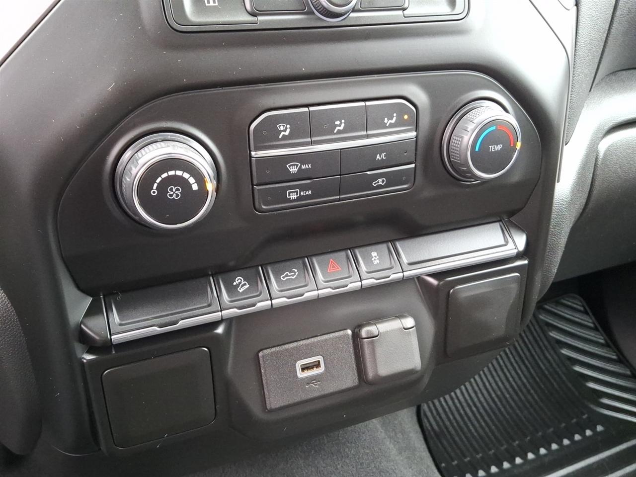 Chevrolet Silverado 1500  2020