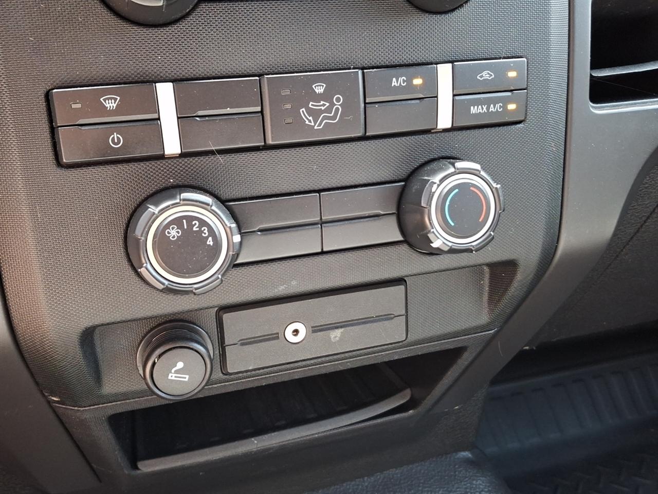 Ford F-150  2012