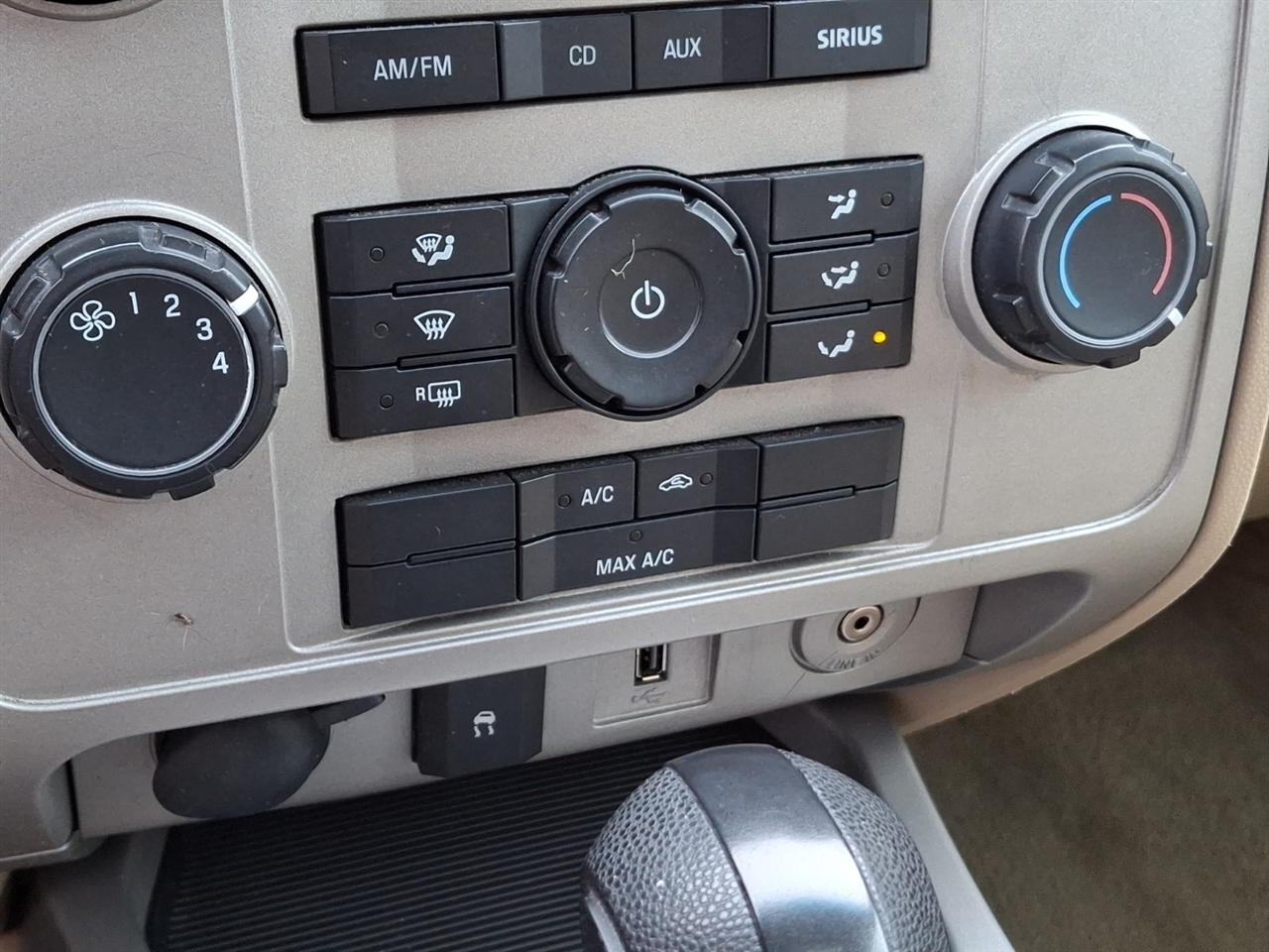 Ford Escape  2009