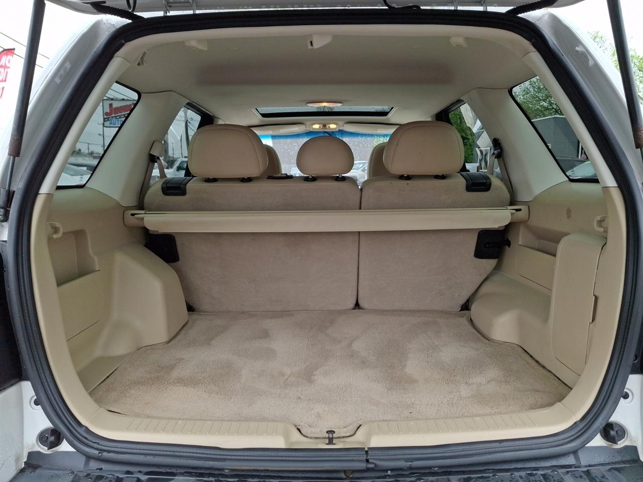 Ford Escape  2009
