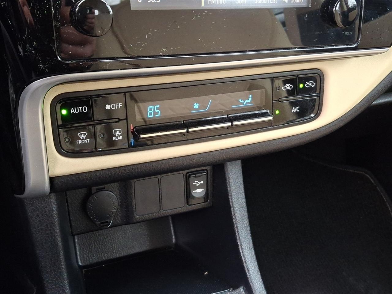 Toyota Corolla  2017