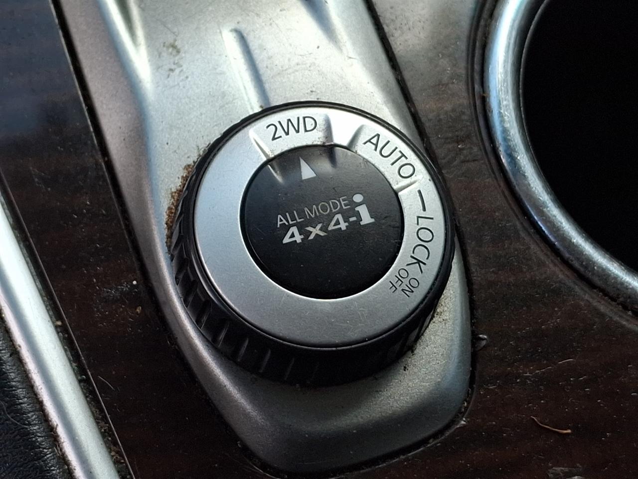 Nissan Pathfinder  2014