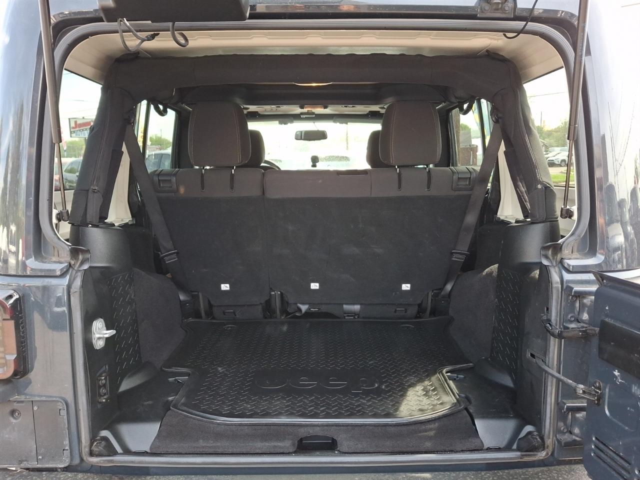 Jeep Wrangler Unlimited  2017