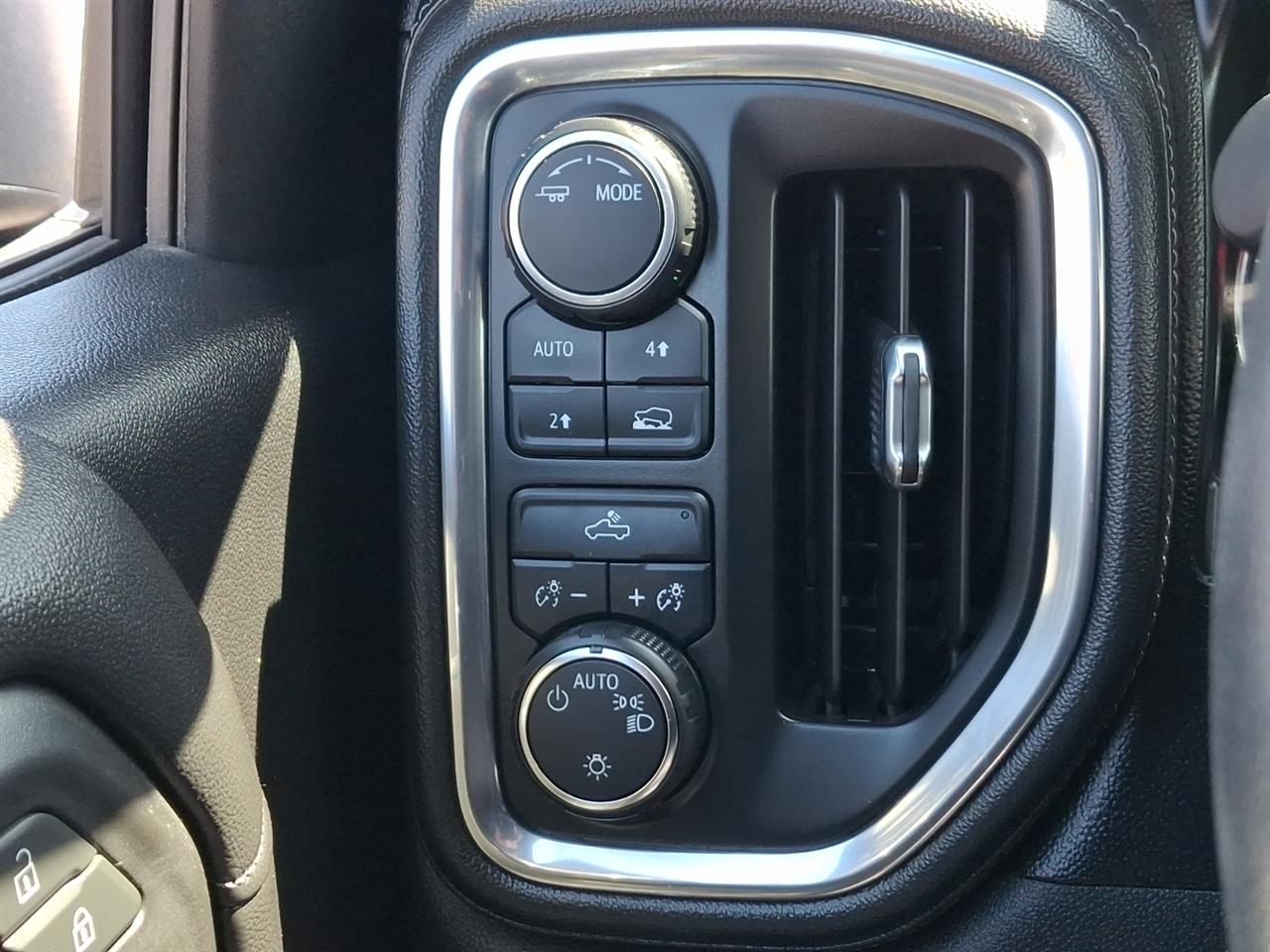 Chevrolet Silverado 1500  2020