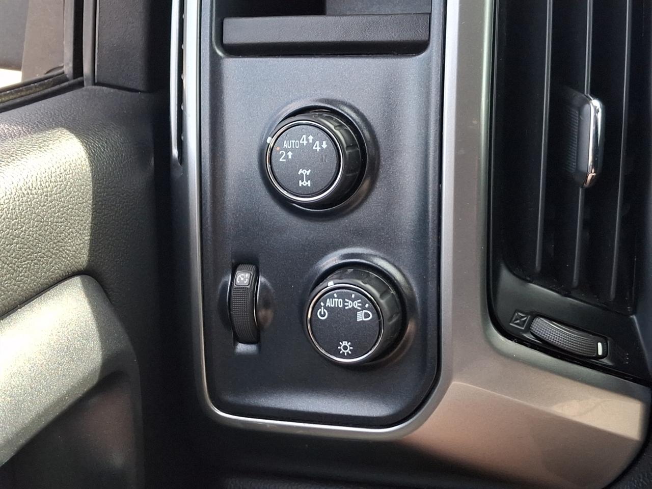 Chevrolet Silverado 1500  2018