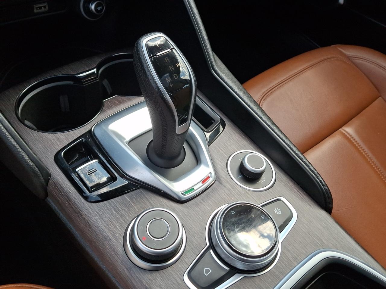 Alfa Romeo Giulia  2020