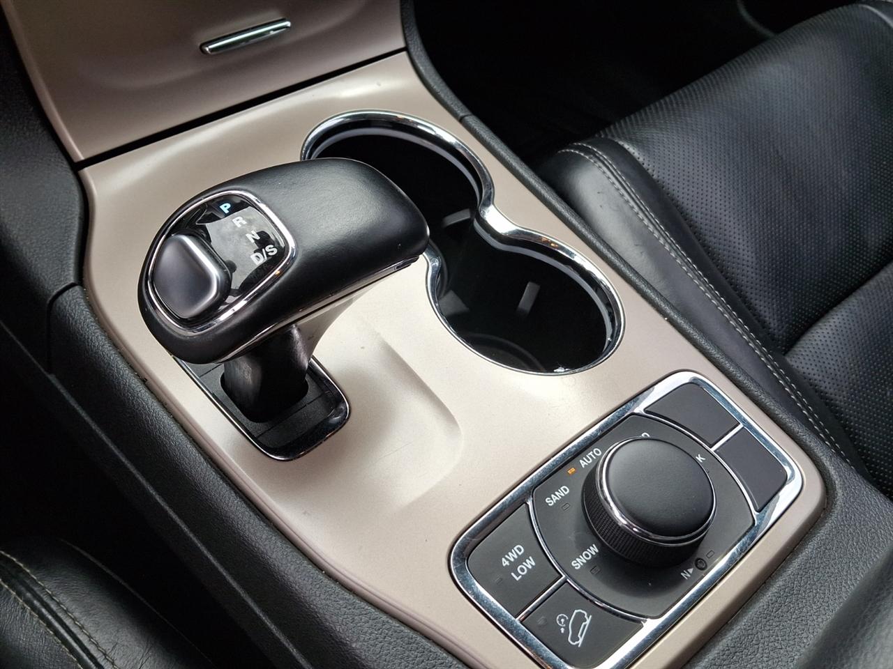 Jeep Grand Cherokee  2014