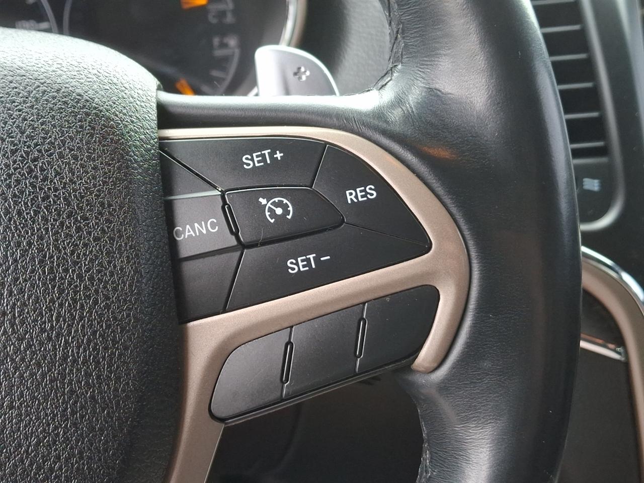 Jeep Grand Cherokee  2014