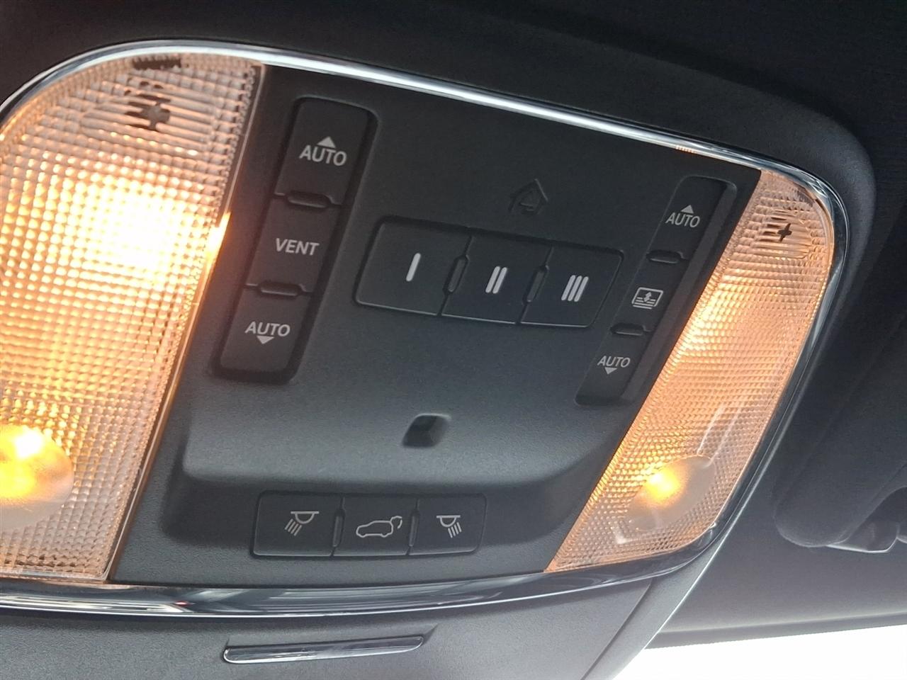Jeep Grand Cherokee  2014