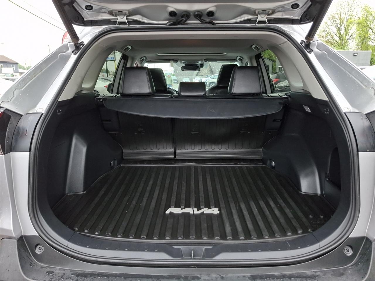 Toyota RAV4  2019