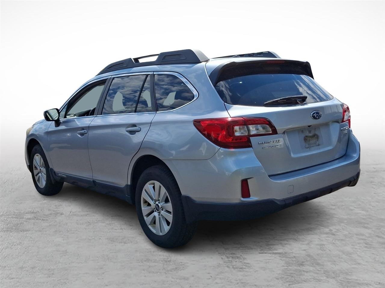 Subaru Outback  2015