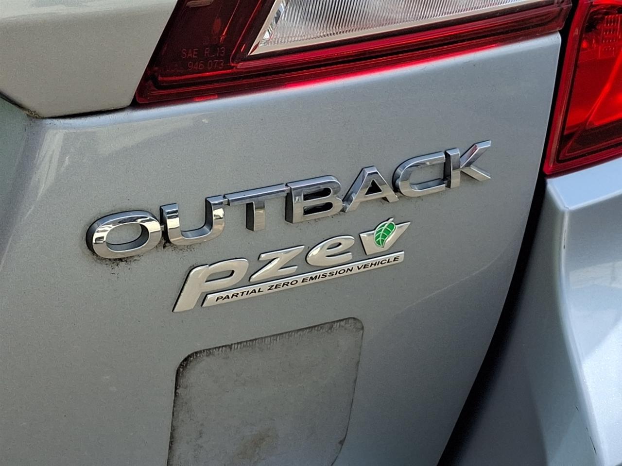 Subaru Outback  2015